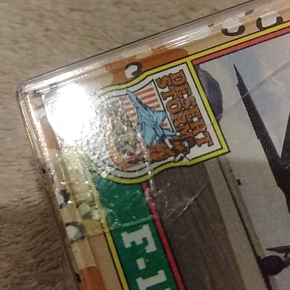 New in case DESERT STORM CARD - Picture 7 of 7